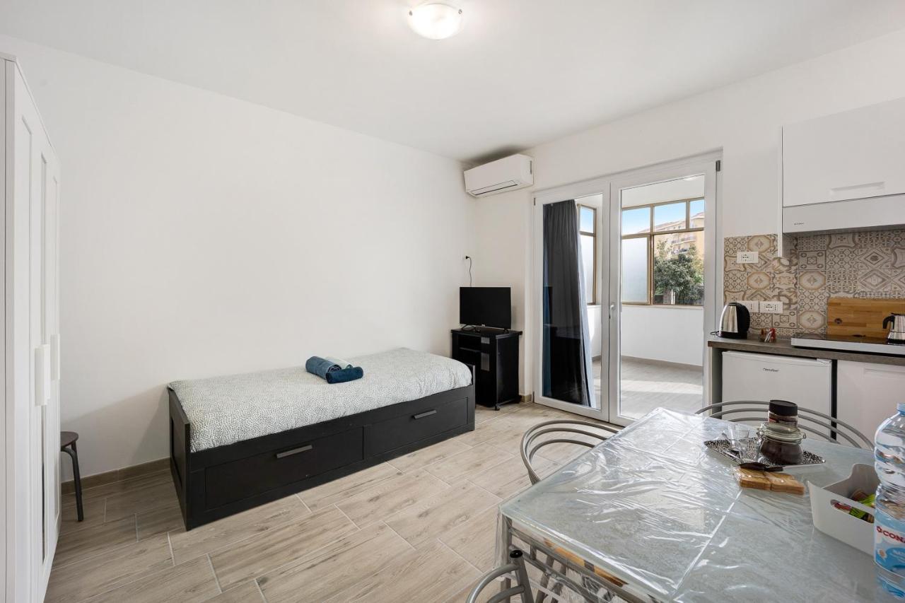 Il Gattino Di Porto Appartamento 3 Imperia Exterior foto