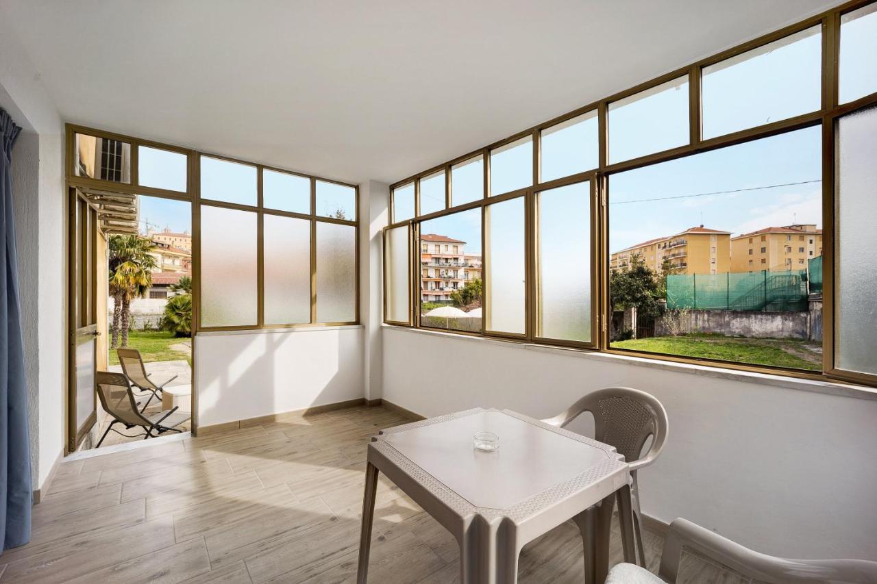 Il Gattino Di Porto Appartamento 3 Imperia Exterior foto